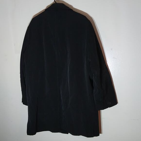 Kenneth Cole New York Men's black button down size medium coat. - Picture 8 of 10